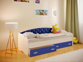 Кровать Софа-8 с мягкой спинкой со стразами (900х1900) Белый/Синий в Заринске - zarinsk.katalogmebeli.com | фото